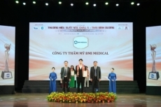 bmi medical vinh d  nh  n gi   i th    ng top 10 th   ng hi u xu  t s  c ch u      th  i b  nh d   ng 2024