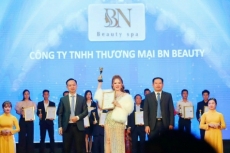 my pham bn beauty vinh du nhan giai thuong top 10 thuong hieu hang dau asean nam 2023