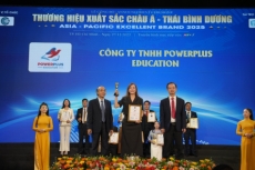 powerplus education vinh danh    th   ng hi u xu  t s  c ch u      th  i b  nh d   ng 2025   