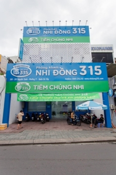   h  th  ng y t    nhi    ng 315 ti   p t c vinh d  nh  n gi   i th    ng    th   ng hi u xu  t s  c ch u     2025   