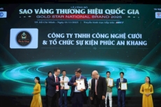 ph  c an khang vinh d  l  t top 10 th   ng hi u xu  t s  c qu  c gia ng  nh ti c c    i v   s  ki n
