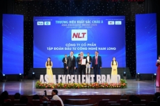 nlt group     c vinh danh top 10 th   ng hi u xu   t s   c ch  u    2025