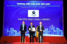 thuong hieu perla shoes   vinh du dat huy chuong vang san pham dich vu chat luong vi nguoi tieu dung   2023