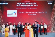 he thong anh ngu quoc te star edu tu hao tro thanh doanh nghiep nhan danh hieu  top 10 thuong hieu uy tin   chat luong quoc gia nam 2023 