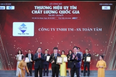 cong ty tnhh tm   sx toan tam da duoc xuong ten tai le trao giai thuong hieu uy tin chat luong quoc gia   2023